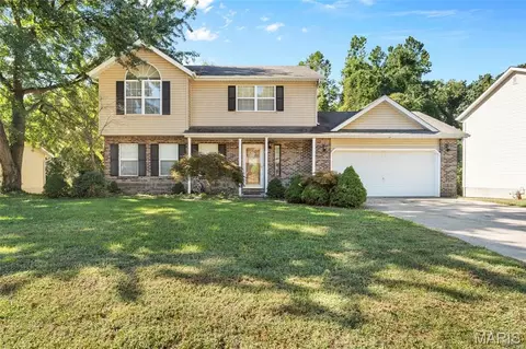 908 Southwind Ct, Collinsville, IL 62234