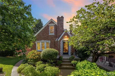 6652 Oleatha Ave, Saint Louis, MO 63139