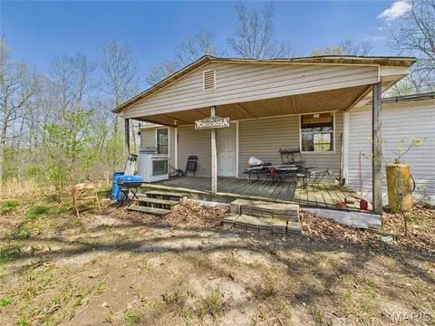Exterior - 14559 Hunter Ln, Winona, MO 65588 photo 3 of 6
