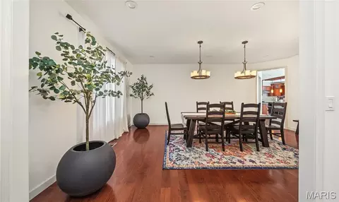 Dining - 10382 Concord Cir, Rolla, MO 65401 photo 2 of 3