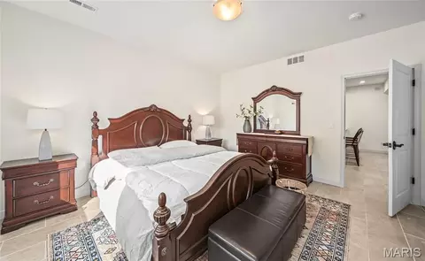 Bedroom - 10382 Concord Cir, Rolla, MO 65401 photo 4 of 4