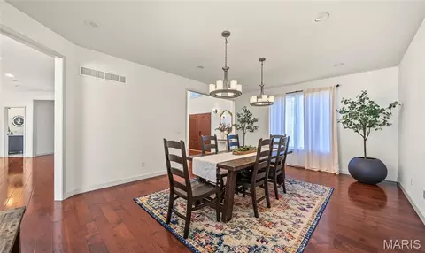 Dining - 10382 Concord Cir, Rolla, MO 65401 photo 1 of 3