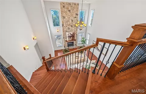 Entry Way - 10382 Concord Cir, Rolla, MO 65401 photo 8 of 9