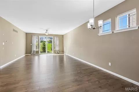 Living - 2487 Windswept Farms Dr, Eureka, MO 63025 photo 1 of 3