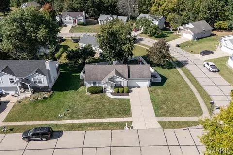 View/Area - 11 Mallard Pointe Dr, O'fallon, MO 63368 photo 2 of 11