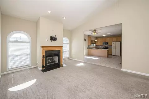 Living - 84 Reuben Ct, O'fallon, MO 63376 photo 5 of 6