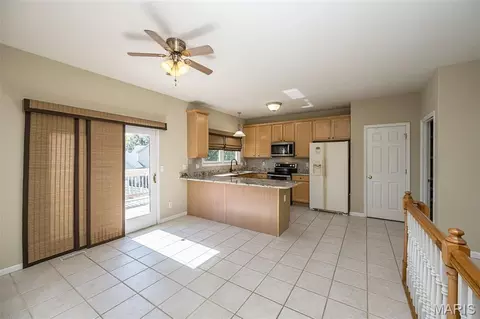 Kitchen - 84 Reuben Ct, O'fallon, MO 63376 photo 1 of 7