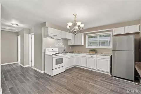 Other - 8408 Chalons Ct, Berkeley, MO 63134 photo 3 of 12
