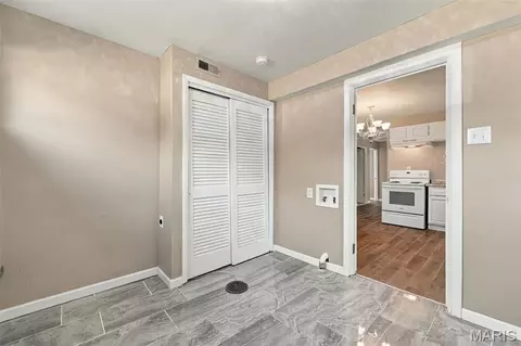 Other - 8408 Chalons Ct, Berkeley, MO 63134 photo 5 of 12