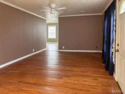 Living - 39980 Bernard Rd, Malden, MO 63863 photo 1 of 2