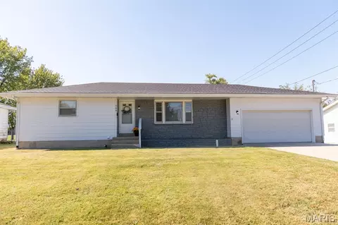 509 S 7th St, Owensville, MO 65066
