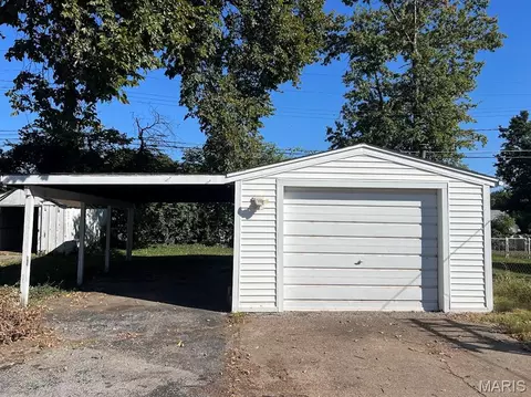 Exterior - 9635 Echo Ln, Overland, MO 63114 photo 3 of 3
