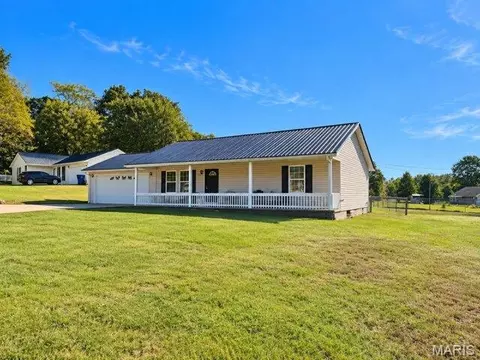 802 Englehart Ln, Marble Hill, MO 63764 photo 2