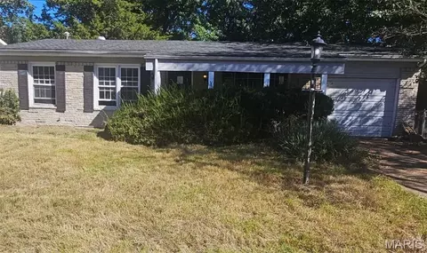 11624 Criterion Ave, Saint Louis, MO 63138