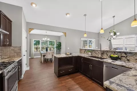 Kitchen - 1309 Hollander Ct, O'fallon, IL 62269 photo 3 of 3