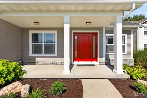 Exterior - 1309 Hollander Ct, O'fallon, IL 62269 photo 3 of 12