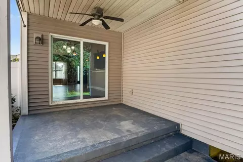 Exterior - 1309 Hollander Ct, O'fallon, IL 62269 photo 11 of 12