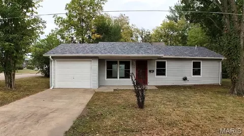 714 Morris St, Farmington, MO 63640