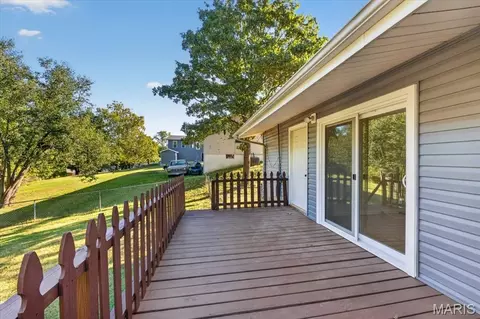 Exterior - 1451 Sunset Dr, Arnold, MO 63010 photo 4 of 5