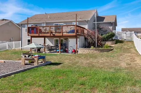 Exterior - 2180 Central Park Dr, Troy, MO 63379 photo 4 of 11