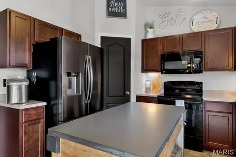 Kitchen - 2180 Central Park Dr, Troy, MO 63379 photo 1 of 3