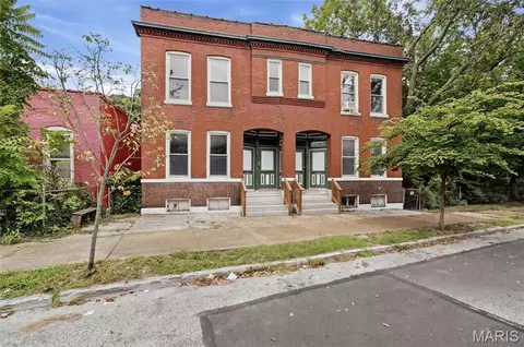 2921 Pennsylvania Ave, Saint Louis, MO 63118