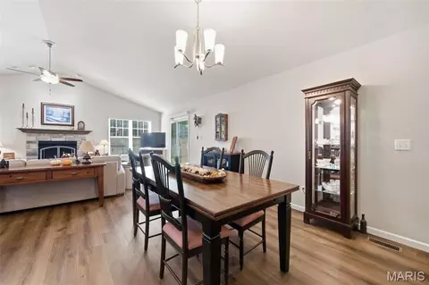 Dining - 628 Trestle Way, Troy, MO 63379 photo 1 of 2