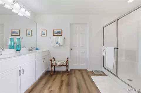 Bath - 628 Trestle Way, Troy, MO 63379 photo 2 of 3