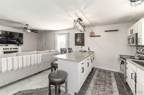 Kitchen - 513 S 1st St, Pacific, MO 63069 photo 2 of 4