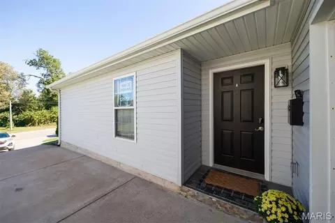 Other - 513 S 1st St, Pacific, MO 63069 photo 2 of 9