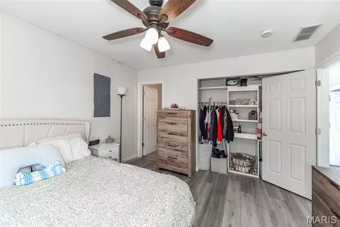 Bedroom - 513 S 1st St, Pacific, MO 63069 photo 2 of 5