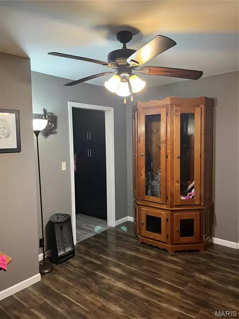 Entry Way - 502 S Main St, Chaffee, MO 63740 photo 1 of 2