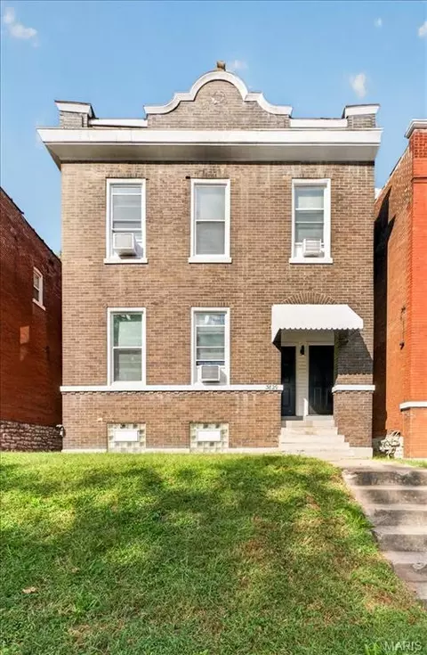 3829 Minnesota Ave, Saint Louis, MO 63118