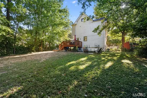 Exterior - 7407 Commonwealth Ave, Maplewood, MO 63143 photo 4 of 8
