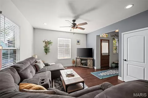 Other - 7407 Commonwealth Ave, Maplewood, MO 63143 photo 3 of 9