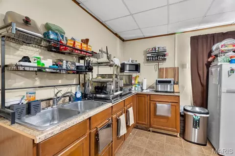 Kitchen - 3604 Mcmasters Ave, Hannibal, MO 63401 photo 1 of 1