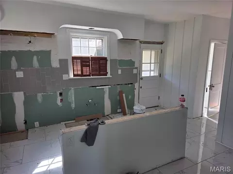 Kitchen - 30 Royal Ave, Ferguson, MO 63135 photo 1 of 1