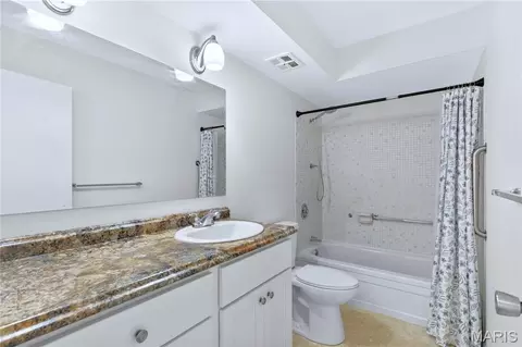 Bath - 3129 Roger Williams Dr #D, Bridgeton, MO 63044 photo 1 of 1