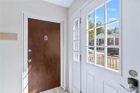 Entry Way - 3129 Roger Williams Dr #D, Bridgeton, MO 63044 photo 1 of 2