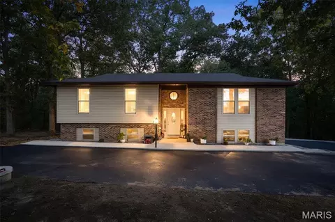2477 Buck Creek Rd, Festus, MO 63028