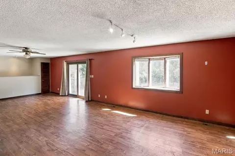 Living - 230 N Bernhardt Ave, Gerald, MO 63037 photo 5 of 5