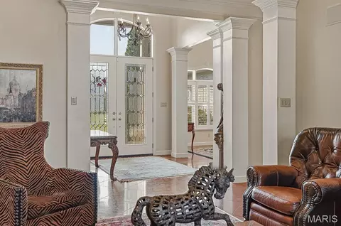 Entry Way - 1208 Pintail Cv, Kennett, MO 63857 photo 2 of 3