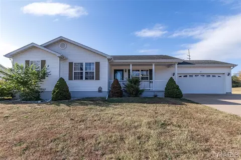 105 Ray Lee Dr, Park Hills, MO 63601