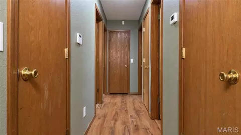 Entry Way - 1302 E 1st St, Salem, MO 65560 photo 2 of 2