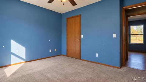 Bedroom - 1302 E 1st St, Salem, MO 65560 photo 5 of 9
