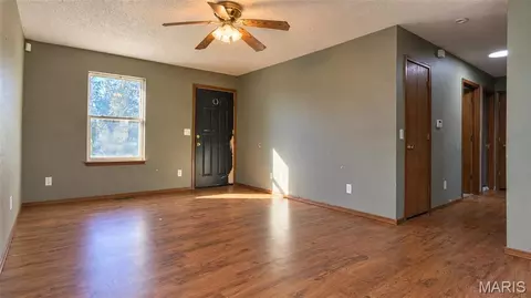 Living - 1302 E 1st St, Salem, MO 65560 photo 1 of 3