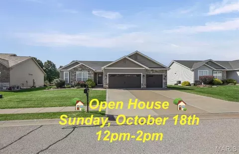 2146 Tuscany Ridge Ct, Maryville, IL 62062