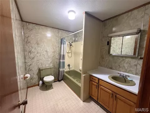Bath - 1975 County Road 856, Bunker, MO 63629 photo 1 of 2