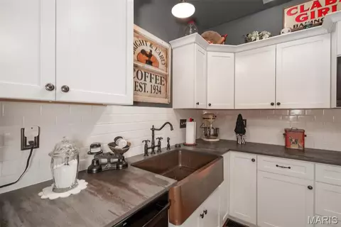 Kitchen - 7877 Sylvan Pl, Dittmer, MO 63023 photo 2 of 2