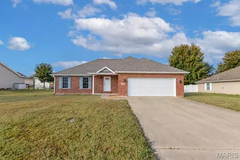 Exterior - 2310 York Dr, Jackson, MO 63755 photo 1 of 6